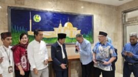 Ketua Umum Paguyuban Sosial Marga Tionghoa Indonesia (PSMTI) Wilianto Tanta silaturahmi dengan Menteri Agama RI Prof. Dr. KH. Nasaruddin Umar, Jakarta, Jumat (24/1/2025). (Dok. PSMTI)