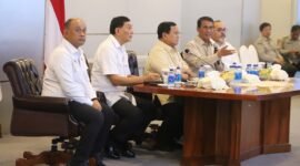 Presiden Prabowo Subianto dan Menteri Pertanian (Mentan) Andi Amran Sulaiman. (Dok. Kementerian Pertanian)