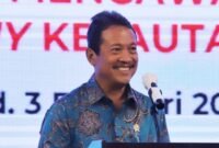Menteri Kelautan dan Perikanan Sakti Wahyu Trenggono pastikan pulau kecil tidak bisa dijual, edukasi publik dan pemantauan daring terus diperkuat. (Dok. Kkp.go.id)

