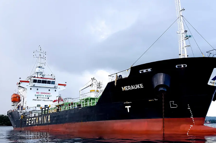 Tata kelola rantai pasok minyak menjadi sorotan investor setelah skandal Pertamina menimbulkan kerugian negara triliunan rupiah. (Dok. pertamina-pis.com)

