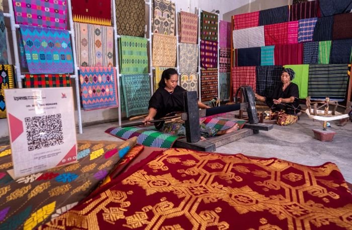 Sinergi Holding Ultra Mikro wujudkan inklusi keuangan yang merata, dengan 34,7 juta debitur dan Rp631,9 T pembiayaan. (Dok. BRI)