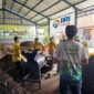 Mengubah sampah menjadi emas! Lewat program BRI Peduli ‘Yok Kita Gas’, BRI latih pengurus TPS3R di Bali ubah sampah organik jadi pupuk kompos. (Dok. BRI)