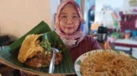 Berawal dari terdampak pandemi, Dwi Rinawati tak menyerah. Bersama keluarga, ia rintis Pecel Ndoweh yang kini sukses berkat pendampingan dan pendanaan dari BRI. (Dok. BRI)